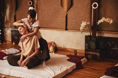 Thai massage